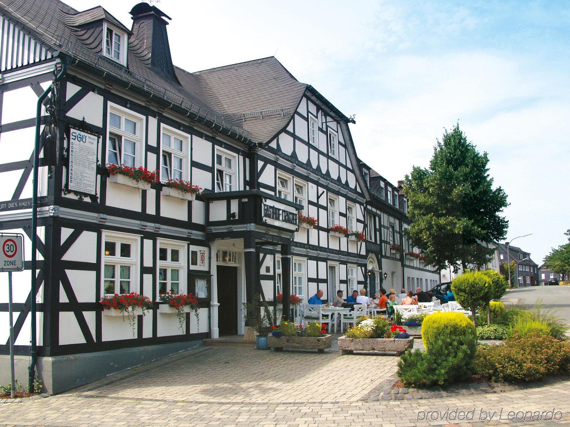Landhotel und Gasthof Cramer Warstein Exterior foto